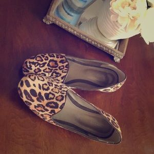 Leopard print flats!
